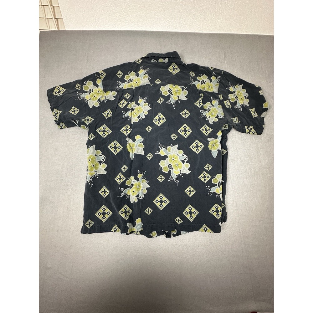 Vintage Tommy Bahama Mens 2XL Floral Geometric Tropical Short Sleeve Silk Shirt - Picture 2 of 13